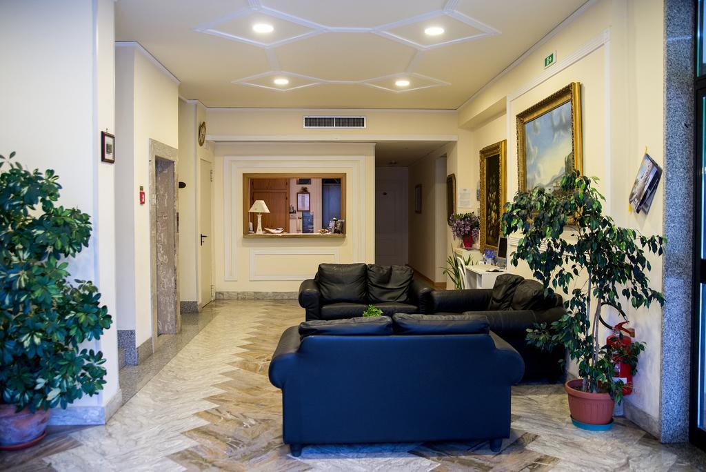 Hotel Reginella Сант-Агата-суй-Дуе-Гольфі Екстер'єр фото